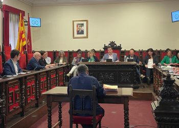 Tortosa canvia les bases de les subvencions culturals, en un altre ple amb polèmica per la gestió de l’hospital de la Santa Creu