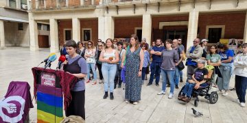 Vaga Feminista i el col·lectiu LGTBIQ + se solidaritzen amb Ortésia Cabrera pels atacs transfòbics que ha rebut la cupaire