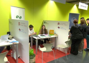 La Fira d’Ocupació de la URV posa en contacte estudiants i 40 empreses de l’Ebre