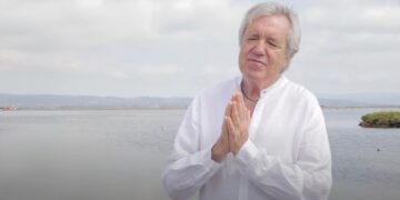 Així és ‘Amor de lluny’, el tema d’Arturo Gaya inclòs al disc ‘Ets tan pobre que només tens diners’ amb poemes Abu Bakr al-Turtuxí