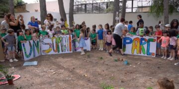 Així és la transformació artística del parc de la Unió feta pels alumnes de Sant Llàtzer