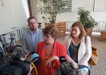 Comunicat de la CGT: ‘Confirmat, la consellera Simó ens pren per imbècils’