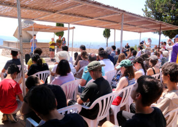 Primer homenatge als Biberons sense cap supervivent present a la cota 705 de Pàndols, pels 86 anys de la Batalla de l’Ebre
