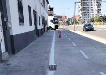 Tortosa arranja un tram de la carretera del Port i diversos carrers del Grup El Temple i Ferreries