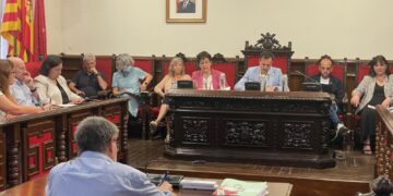 L’equip de govern de Tortosa aprova una modificació pressupostària de 3,3 milions, amb l’abstenció de la CUP i el ‘no’ de Junts