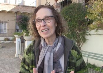L’Arxiconfraria designa Cinta Jardí per portar l’estendard a la processó de la Cinta, amb Maria Jesús Gozalvo i Domingo Tomàs