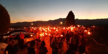 La Comissió Onze de Setembre celebra la participació a la Marxa de Torxes de Tortosa