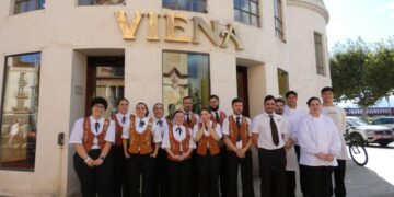 Adéu-siau, 16 anys després, als vienesos del Mercat del Peix