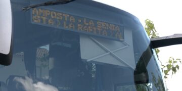 El Govern reforça els busos de la línia que enllaça la Sénia amb Tortosa i Amposta