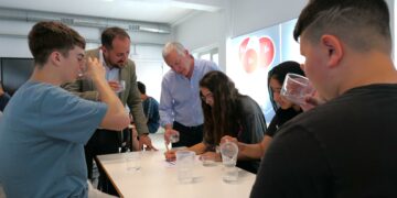 ‘Els 4.000 ambaixadors del CAT’, per Joan Alginet