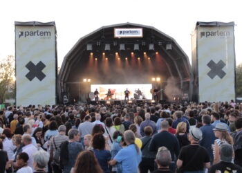 Així va ser el primer festival Cruïlla Delta de l’Ebre a Amposta, amb Sopa de Cabra, Antònia Font i Judit Neddermann