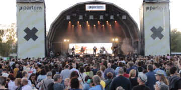 Així va ser el primer festival Cruïlla Delta de l’Ebre a Amposta, amb Sopa de Cabra, Antònia Font i Judit Neddermann