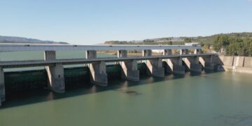 Els ecologistes exigeixen la retirada del projecte de la central hidroelèctrica reversible aigües avall del pantà de Flix