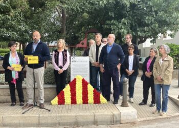 Esquerra homenatja l’alcalde Rodríguez i totes les víctimes ebrenques del franquisme