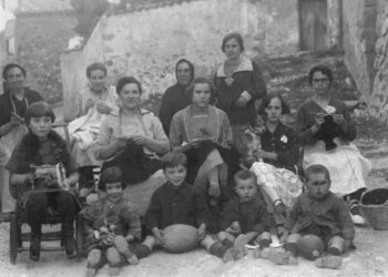 Quatre generacions, quatre relacions amb la fotografia