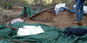 Detingut un home que amagava 370 quilos de marihuana en forats a terra a Corbera d’Ebre