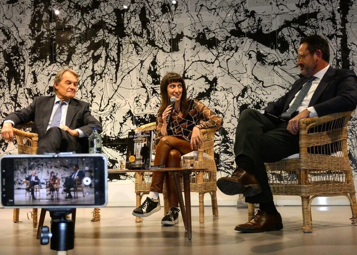 ‘Els Spin Doctors del Palau’ d’Irene López, a Barcelona amb Artur Mas i David Madí