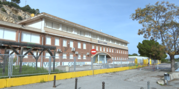 L’Institut Els Alfacs de la Ràpita realitza classes telemàtiques fins que es puguin reemprendre amb seguretat