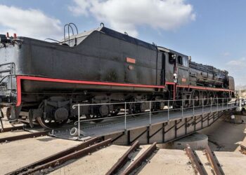 Satisfacció a Móra la Nova per la declaració del pont ferroviari giratori com a Bé Cultural d’Interès Nacional