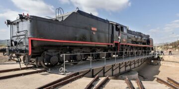 Satisfacció a Móra la Nova per la declaració del pont ferroviari giratori com a Bé Cultural d’Interès Nacional