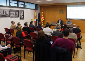 L’alcaldessa de Benissanet trasllada a Rodalies “la discriminació territorial i econòmica”