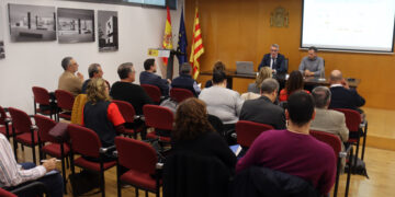 L’alcaldessa de Benissanet trasllada a Rodalies “la discriminació territorial i econòmica”