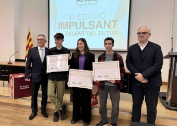 Els estudiants Pablo Moreno i Júlia Domènech guanyen les beques al talent de Remsa