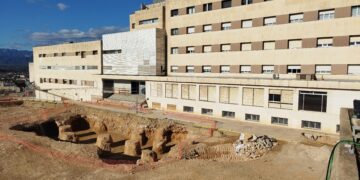 Amics dels Castells i del  Nucli Antic de Tortosa insisteix a demanar un nou hospital i preservar les troballes de l’HTVC