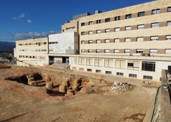 La plataforma demana aturar les obres a l’HTVC i invertir en el nou hospital