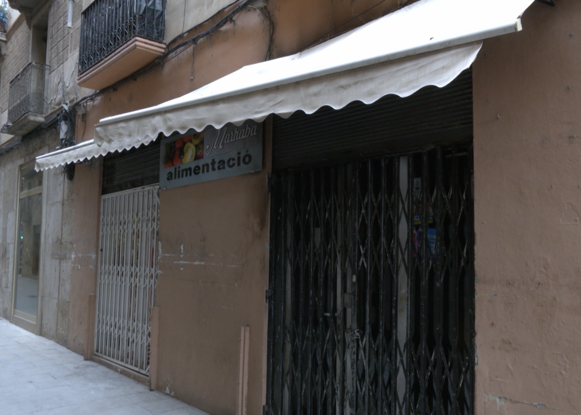 L’Ajuntament de Tortosa es personarà com a acusació particular per la crema d’una fruiteria al carrer Montcada