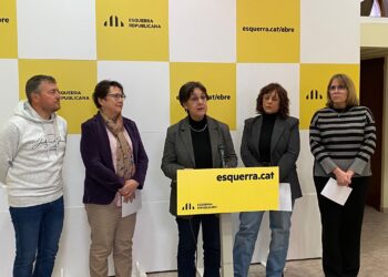 Esquerra denuncia que el govern català vol tancar consultoris mèdics i reduir urgències nocturnes