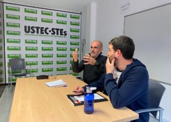 Els sindicats d’educació convoquen una marxa en protesta per la supressió de línies públiques a Tortosa