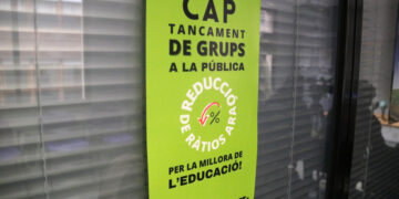 Desconvoquen la marxa lenta contra l’eliminació de línies públiques a Tortosa per la ‘marxa enrere’ d’Educació