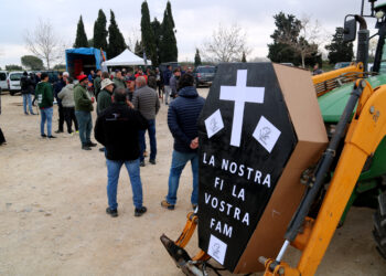 Satisfacció dels pagesos pels acords amb el Govern que han permès desconvocar els talls de carretera