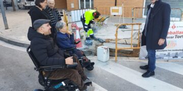 L’Ajuntament de Tortosa elimina les barreres arquitectòniques en una vintena de carrers del Temple i Ferreries