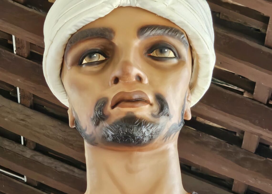 Tortosa restaura els gegants Nabil i Zoraida i l’Àliga del seguici festiu