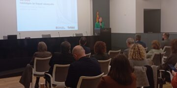 La consellera de Territori anima al món local a participar en la reserva pública de solars per disposar d’habitatge assequible