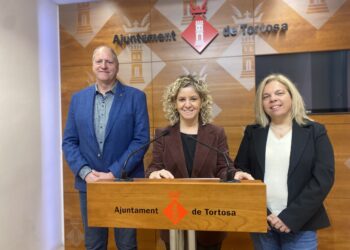 Roigé considera que el superàvit a Tortosa desmunta la pujada d’impostos mentre Jordan l’atribueix a una gestió eficient