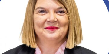 ‘Dones a la política: reptes i iniciatives’, per Gemma Cid