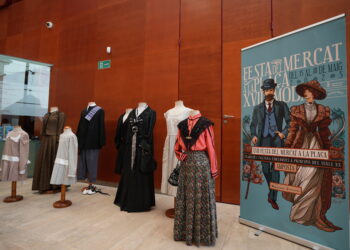 Així és el cartell de la XVII Festa del Mercat a la Plaça d’Amposta