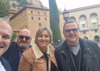 ‘La revolució espiritual que trenca l’obscuritat hipòcrita’, per Diana Valimanya