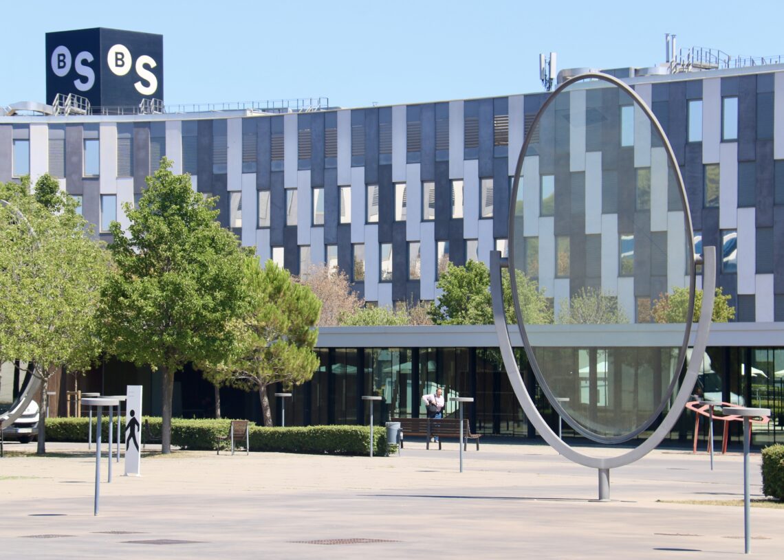 ‘L’opa del BBVA al Banc Sabadell perjudica Catalunya’, per Anton Monner