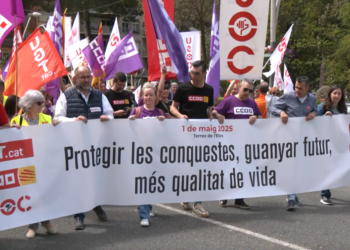 Els sindicats ebrencs reclamen millores laborals i serveis dignes durant la manifestació del Dia del Treballador