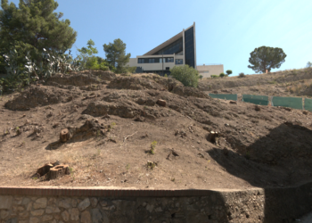 Inicien el desbrossament del talús on s’instal·laran els dos ascensors de l’HTVC