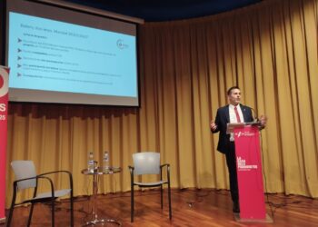 Tortosa rehabilitarà i destinarà a habitatge públic l’edifici del costat de la porta de l’Olivera de la Catedral