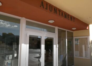 L’Ajuntament de Camarles detecta presumptes irregularitats en el pagament a proveïdors per valor de 700.000 euros