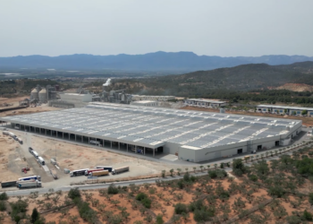 Kronospan assegura que compleix amb els paràmetres ecològics