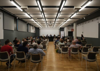 La Generalitat impulsa un pla per simplificar tràmits a les empreses