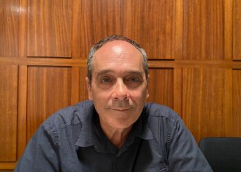 ‘Hi ha cyborgs a la cantonada’, per Rafael Haro