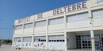 ‘L’Institut de Deltebre amb Carme Pallarés’
